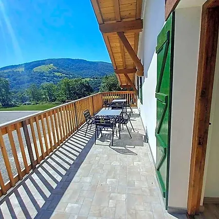 Hotel Iratiko Kabiak *
